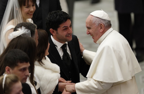 couples-meeting-the-Pope.jpg