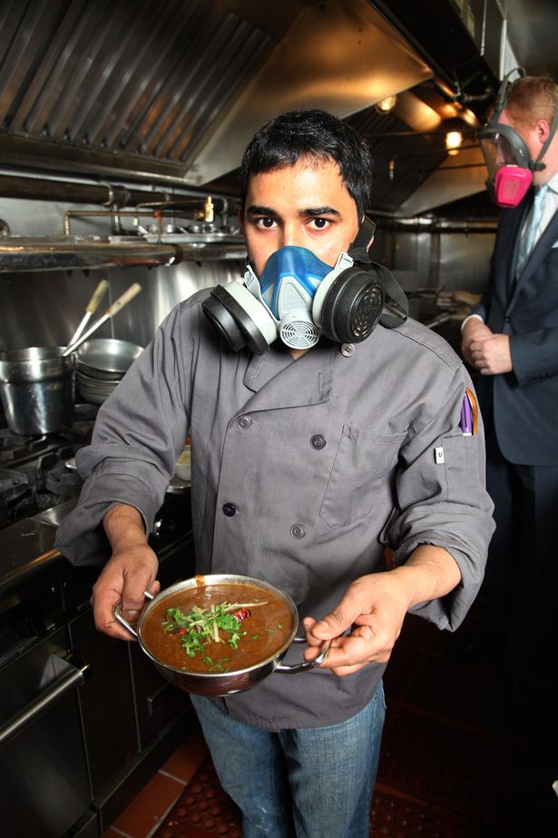 A-restaurant-in-New-York-is-serving-up-a-curry-so-fiercely-hot-chefs-have-to-wear-gas-masks-to-prepare-it-1938199.jpg