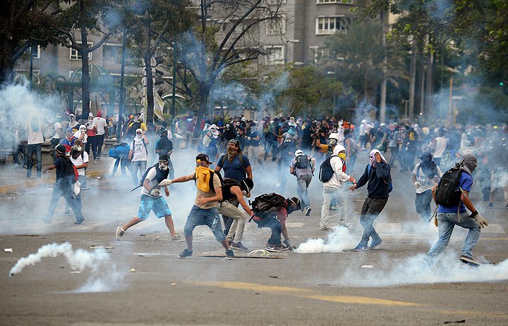 venezuela-protests.jpg