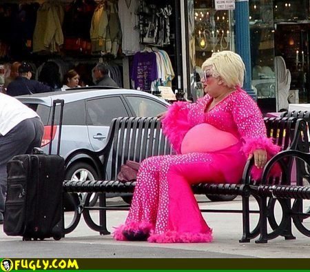 fat_pregnant_woman_in_a_hot_pink_outfit.jpg