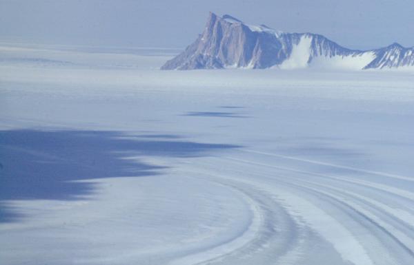 West_Antarctic_ice_sheet.jpg