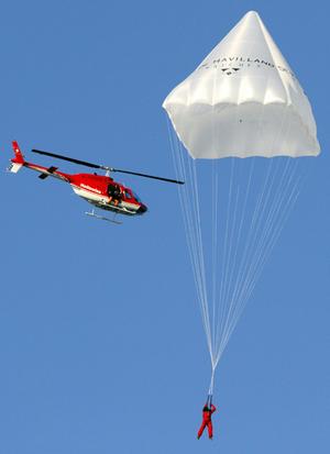 PM_parachute_narrowweb__300x413,0.jpg