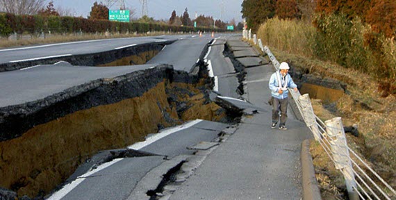 Earthquake-Damage.jpg
