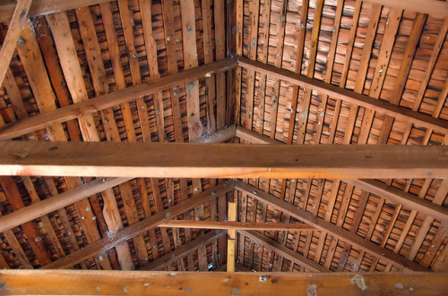 wayfair-primitive-baptist-church-hardshell-cox-ga-mcintosh-county-unpainted-boards-vernacular-architecture-exposed-roof-beams-ceiling-picture-image-photo-brian-brown-vanishing-coastal-ge1.jpg