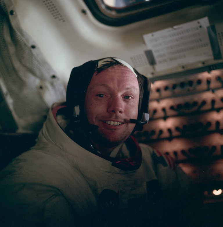 neil-armstrong-nasa.jpg