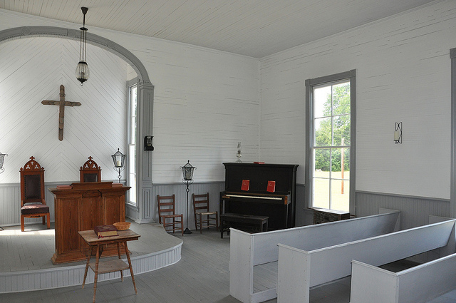 antioch-primitive-baptist-church-louvale-ga-stewart-county-sanctuary-interior-pulpit-picture-image-photograph-copyright-brian-brown-vanishing-south-georgia-usa-2013.jpg