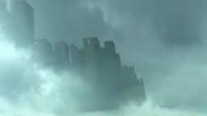 Did Thousands of People in China Witness a Floating City Mirage? |  Snopes.com