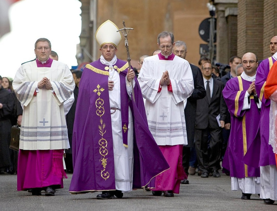 catholic pope wearing purple.jpg