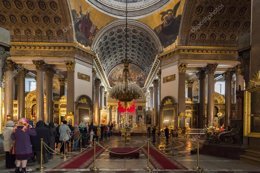 depositphotos_87555358-stock-photo-interior-of-kazan-cathedral-in.jpg