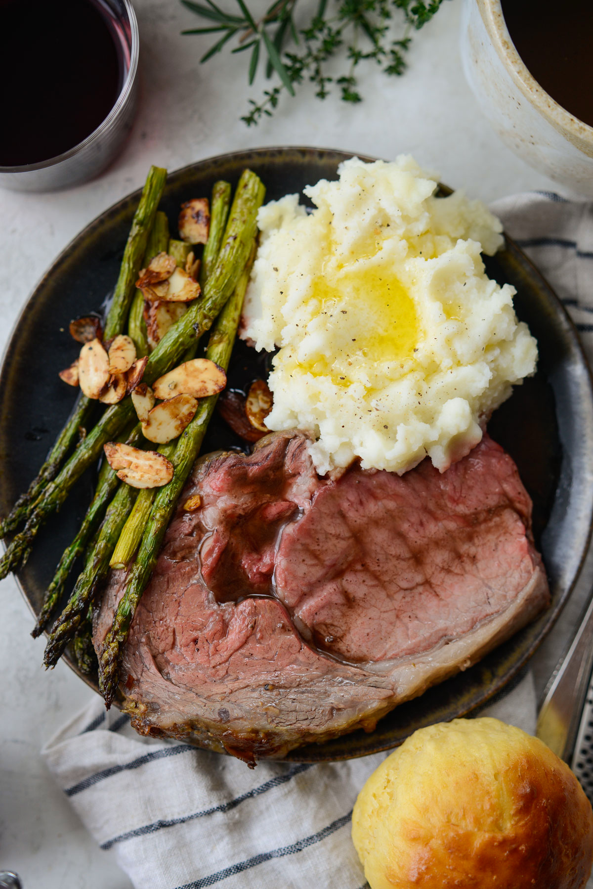 Dijon-Rosemary-Prime-Rib-with-Pinot-Noir-Au-Jus.jpg