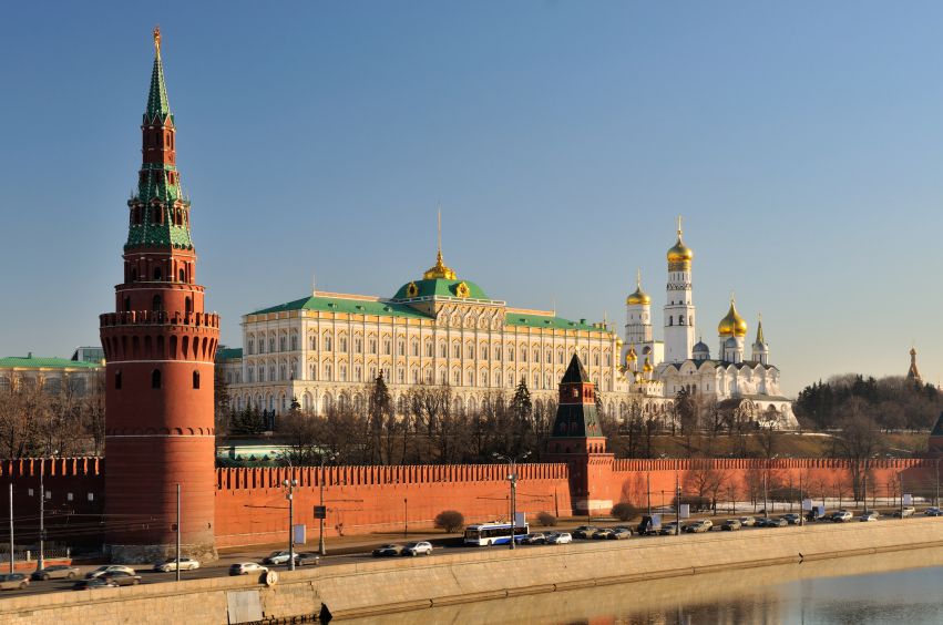 Grand-Kremlin-Palace-56a39fe85f9b58b7d0d2d4e4.jpg