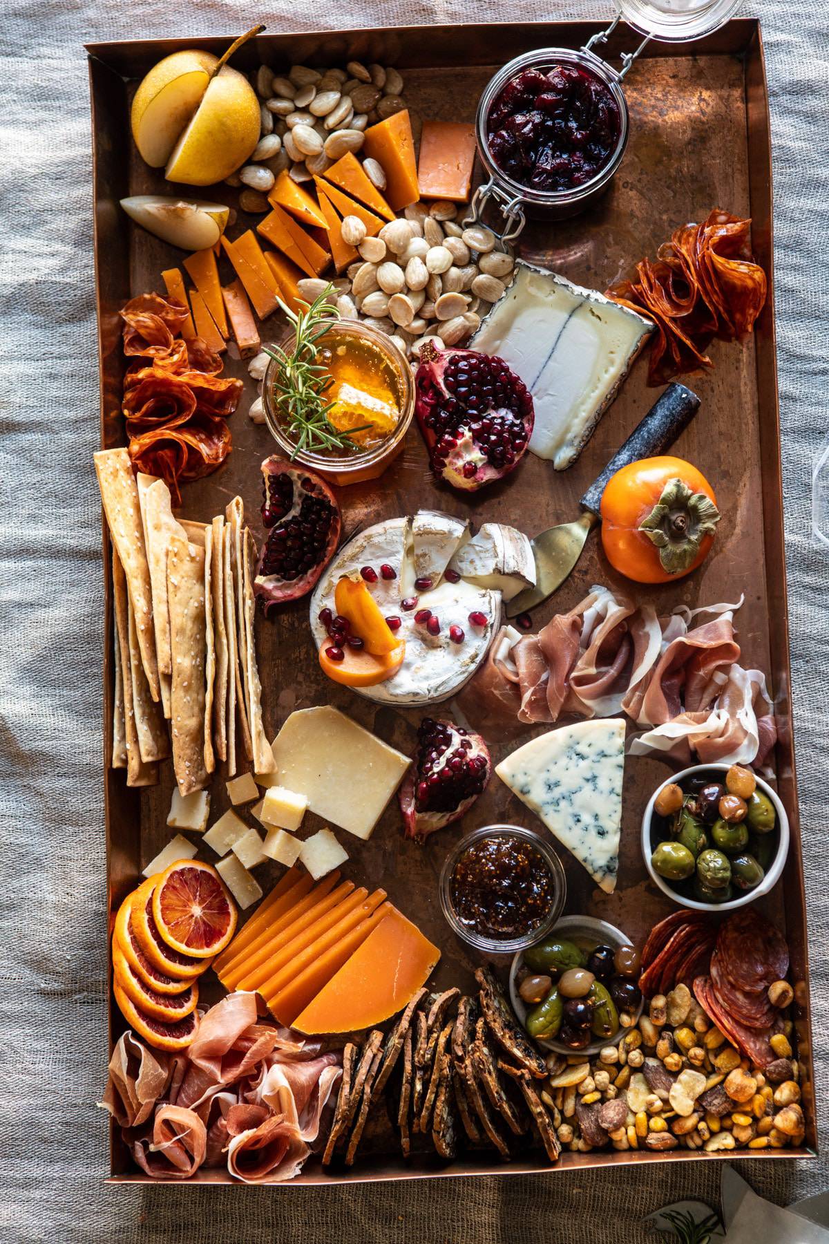 How-to-Make-an-Easy-Holiday-Cheese-Board-5.jpg