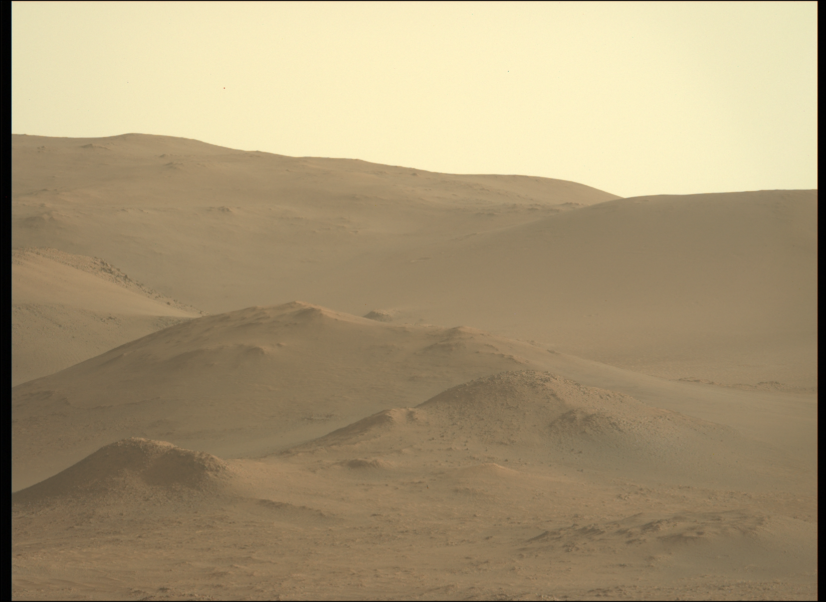 Mars_Perseverance_ZL0_0128_0678318072_318EBY_N0041878ZCAM08129_1100LMJ.png