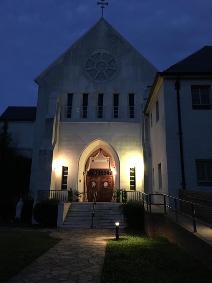 monasterychurch2.jpg