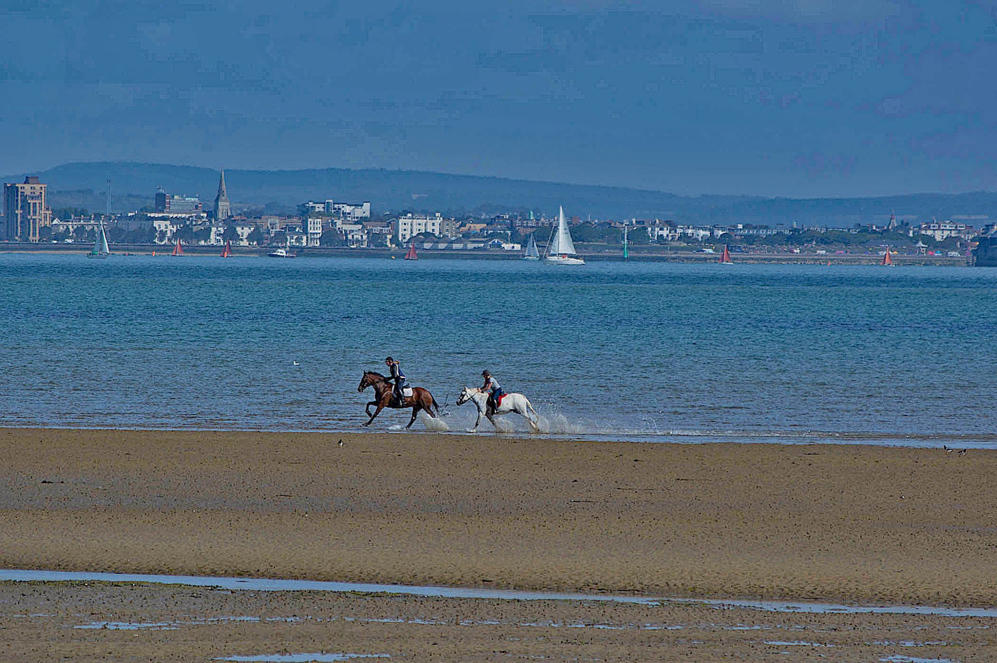 Racing on Ryde Beach.jpg