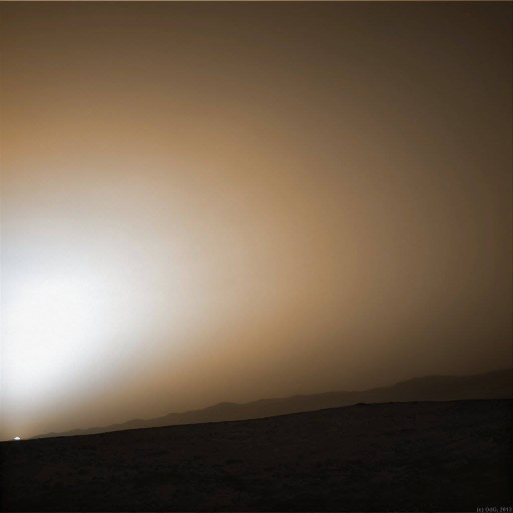 Sunset Gale Crater.jpg