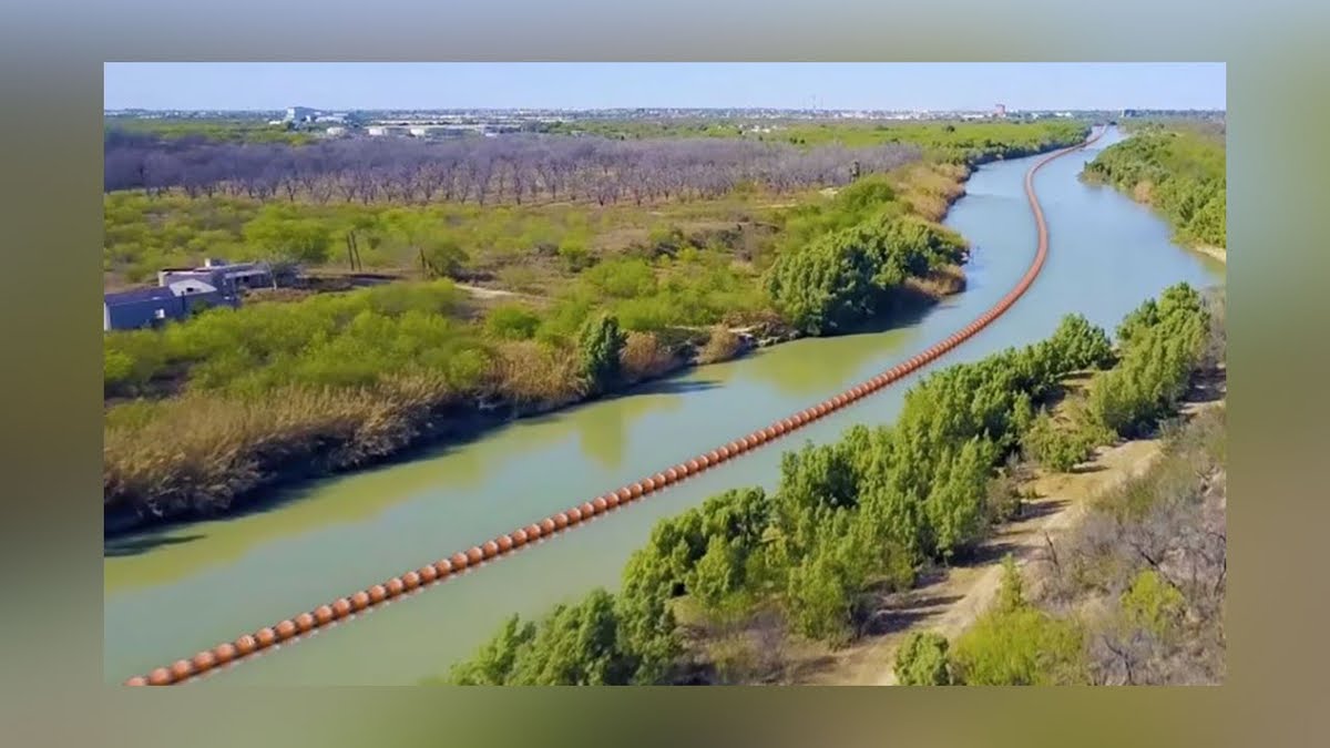Texas-Inflatable-Border.jpg