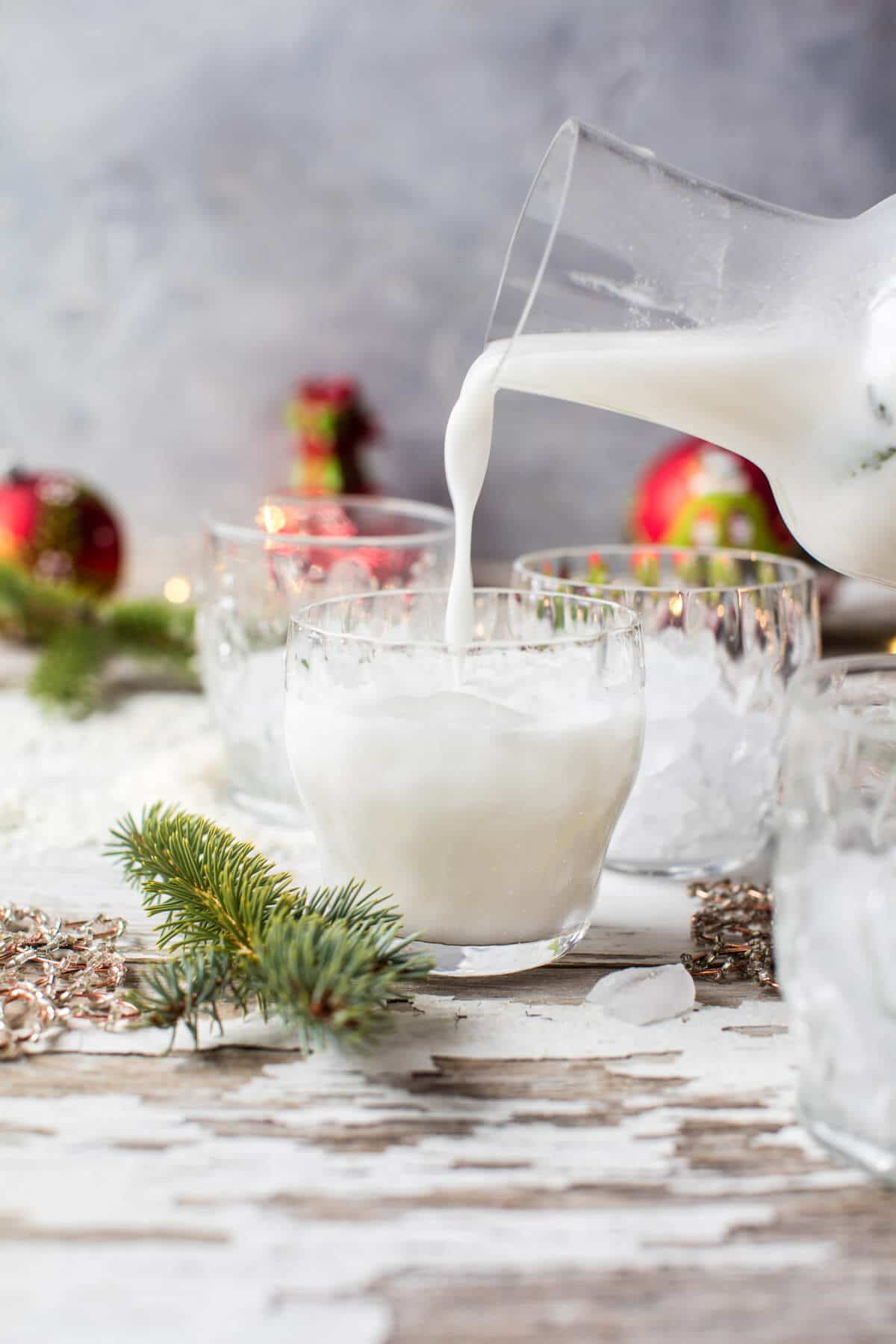 White-Christmas-Mojito-3.jpg