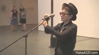yoko-ono-screaming.gif