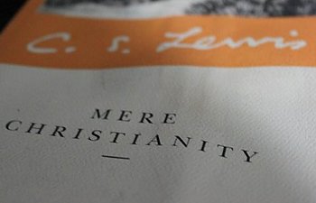 Mere-Christianity-600x321.jpg