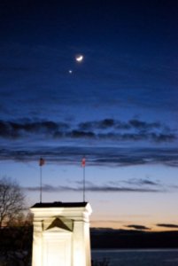 peace arch.jpg