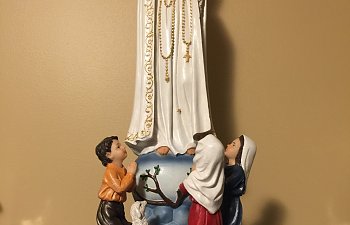 Our Lady Fatima Statue