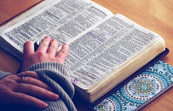 God's Word Is Plain And God's Word Is Right