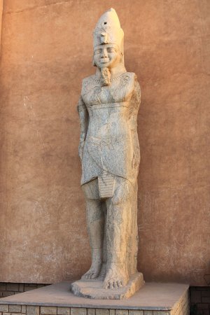 Statue_National_Museum_Sudan.jpg