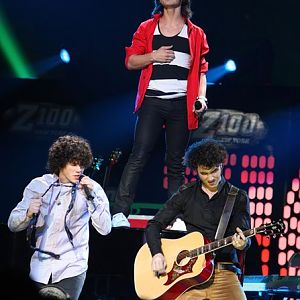 Jonas Brothers Z100 Jingle Ball