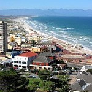 Muizenberg_town