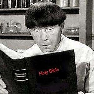 Mo Reading Bible