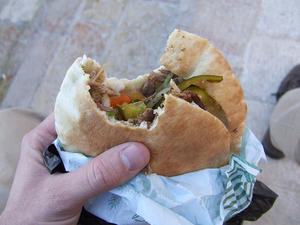 foreigner-eating-shawarma.jpg