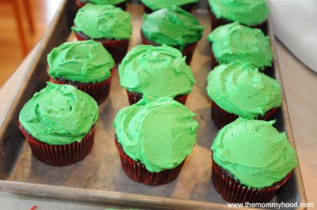 green-cupcakes.jpg
