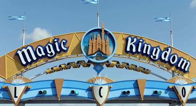 sign-magic-kingdom-walt-disney-world-orlando-florida-usa_main.jpg