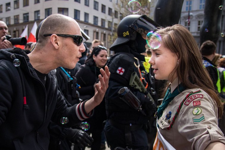 girl-scout-nazi.jpg