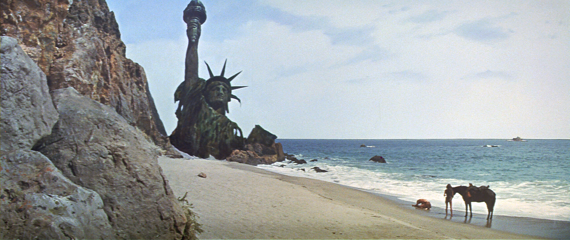 planet-of-the-apes-ending.jpg