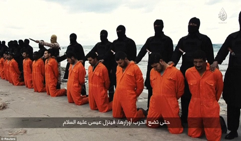 25B83DC000000578-2955249-Horror_A_new_video_has_been_released_by_ISIS_showing_the_beheadi-a-10_1424094014544.jpg