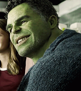 Mark-Ruffalo-as-Bruce-Banner-The-Hulk-in-Avengers-Endgame-2019-avengers-infinity-war-1-and-2-42809698-268-300.gif