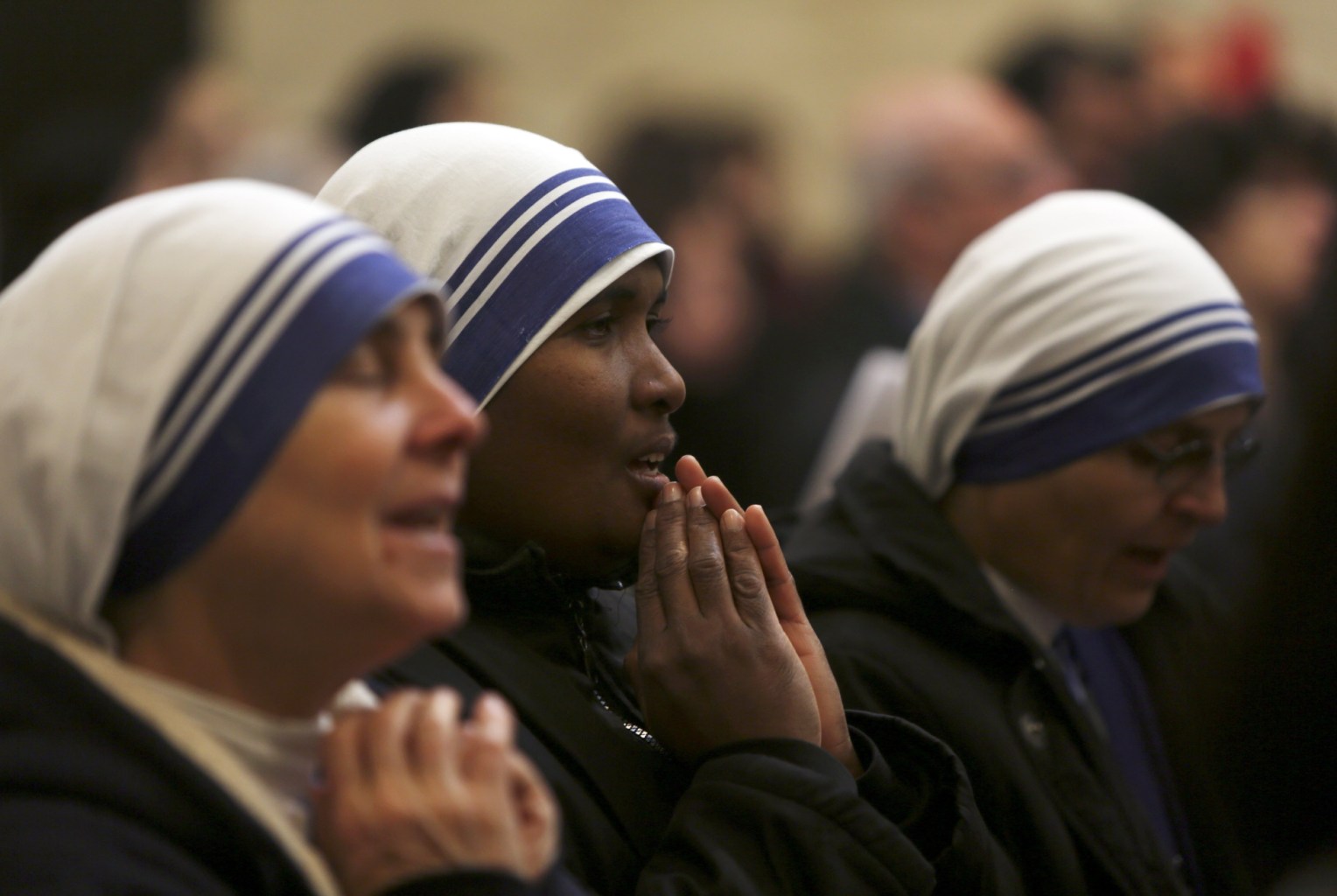 dec-25-2012-nuns-pray-during-catholic-mass-at-the-church-of-st-catherine-in-bethlehem-on-christmas-day.jpg