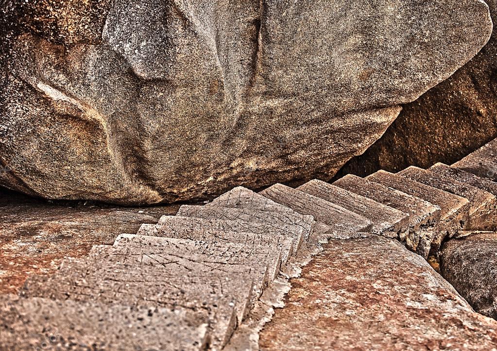 depositphotos_23967085-stock-photo-path-through-mountains-stone-step.jpg