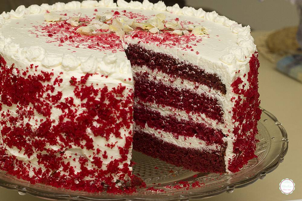 443600-cakes-red-velvet-cake-wallpaper-6.jpg