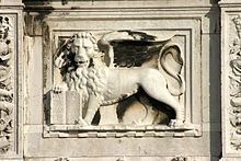 220px-Venice_-_Winged_lion_02.jpg