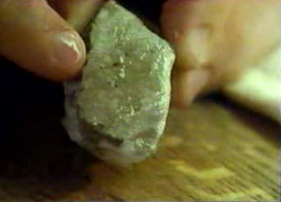 Chicxulub_shockedquartz.png