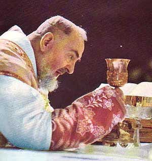 padre-pio-mass.jpg