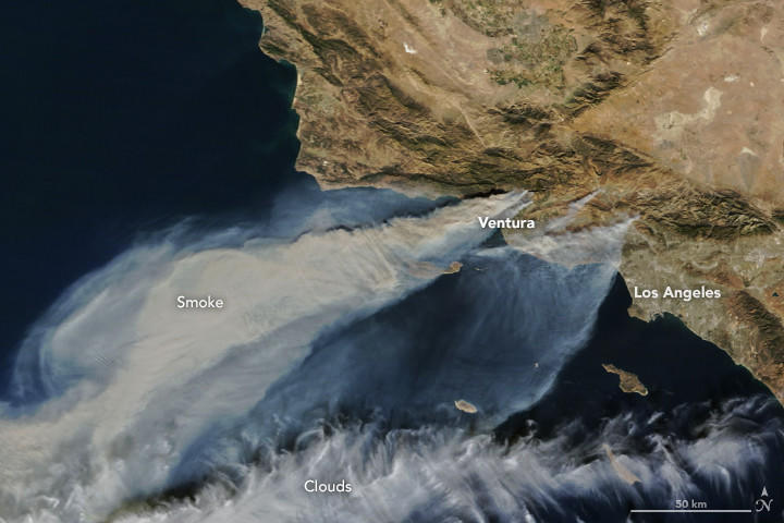 la-me-southern-california-wildfires-live-nasa-satellite-captures-raging-southern-1512539793