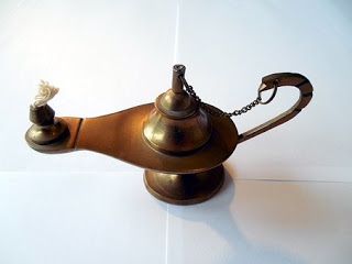 oil-lamp-510755__340.jpg