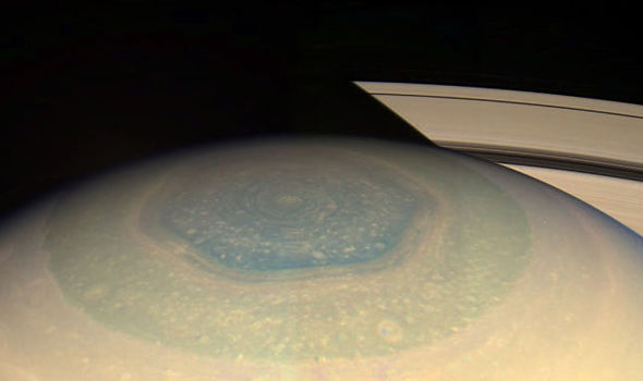 Strange-ring-about-it-Saturn-s-massive-hexagon-has-baffled-science-830627.jpg