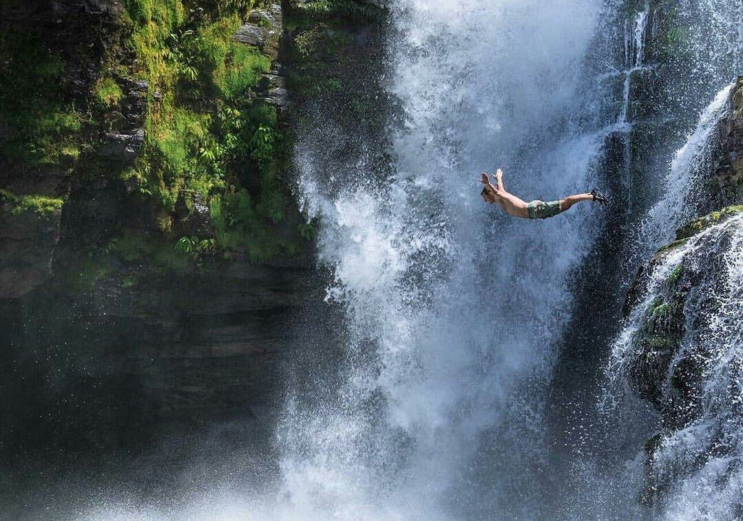 Diving-off-Nauyaca-Waterfalls-Costa-Rica.jpg
