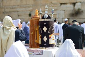 SimchatTorah1_blog-300x200.jpg