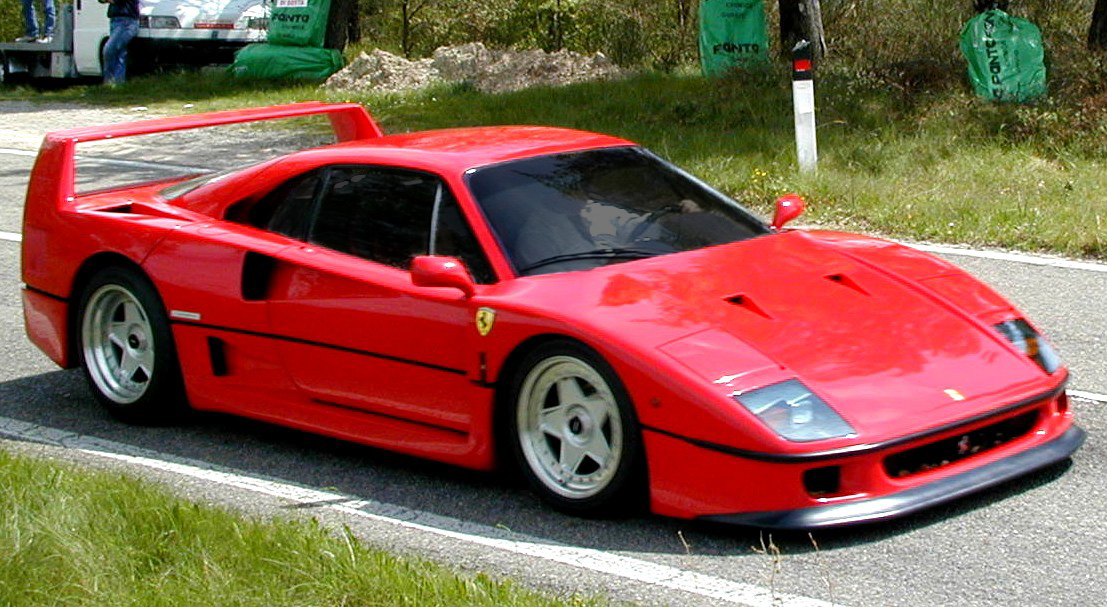 Ferrari_F40_with_tinted_glass.jpg